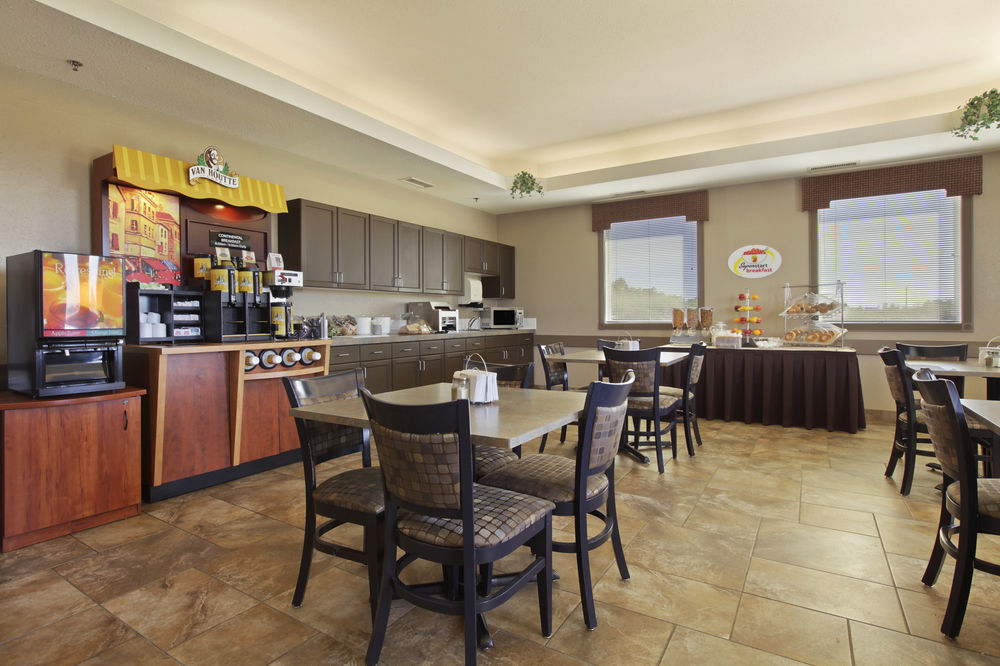 Super 8 By Wyndham Prince Albert Exterior foto